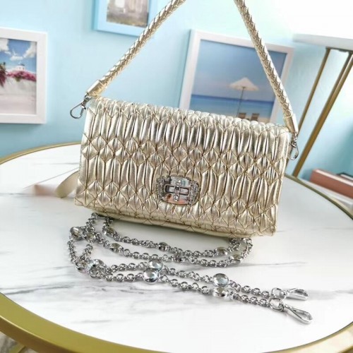 Geantă de umăr Miu Miu Matelasse Nappa Leather 5BP012M aurie